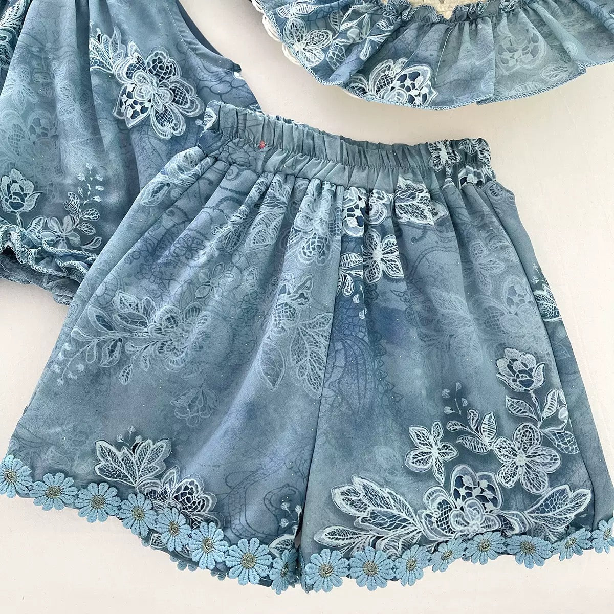 Girls Blue Floral Print Sleeveless Top & Shorts Co-ord Set With Hat